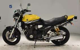 YAMAHA XJR1300 2003 RP03J