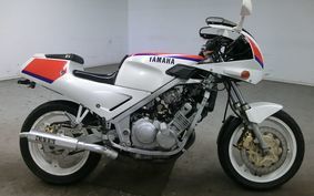 YAMAHA FZR250 2KR