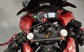 YAMAHA YZF-R25 RG10J