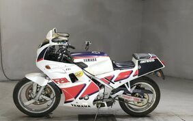 YAMAHA FZR250 2KR