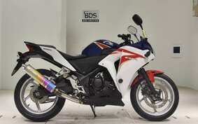 HONDA CBR250R GEN 3 MC41