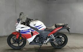 HONDA CBR250R MC42