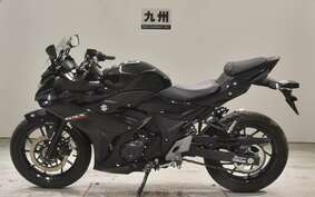 SUZUKI GSX250RA DN11A