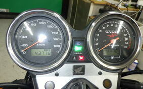 HONDA CB400SF VTEC SPEC 2 2003 NC39