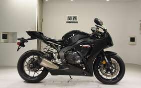 HONDA CBR1000RR Gen. 2 2013 JH2SC5909CK