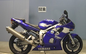 YAMAHA YZF-R6 2000 RJ03