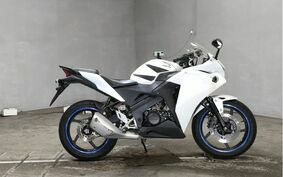 HONDA CBR125R JC50