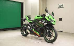 KAWASAKI ZX-25R ZX250E