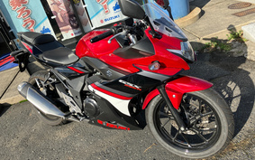 SUZUKI GSX250R DN11A