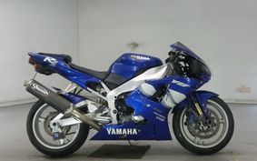 YAMAHA YZF-R1 1998 RN01