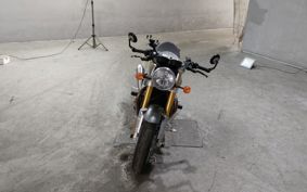 TRIUMPH  TRIUMPH  THRUXTON 1200R DAD72H