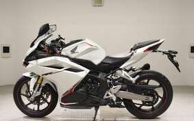 HONDA CBR250RR A MC51