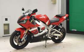 YAMAHA YZF-R1 2000 RN04