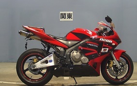 HONDA CBR600RR 2004 PC37