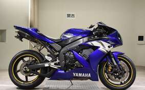 YAMAHA YZF-R1 2004 RN13