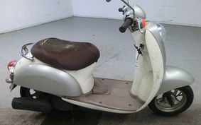 HONDA CREA SCOOPY I AF55