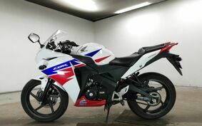 HONDA CBR125R JC50