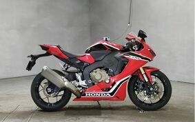 HONDA CBR1000RR 2017 SC77