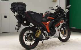 SUZUKI GIXXER 150 SF