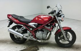 SUZUKI BANDIT 250 GJ77A