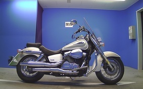 HONDA SHADOW 750 Gen. 3 RC50