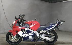 HONDA CBR600F 2002 PC35