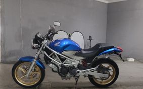 HONDA VTR 250 MC33