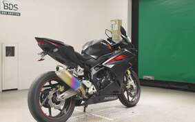 HONDA CBR250RR A MC51