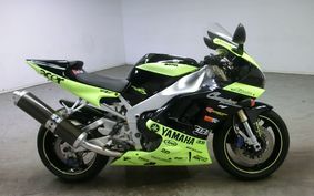 YAMAHA YZF-R1 1998 RN011