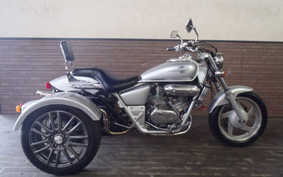 HONDA MAGNA 250 TRIKE MC29