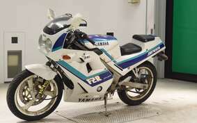 YAMAHA FZR250 2KR