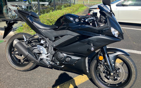 YAMAHA YZF-R25 ABS RG43J