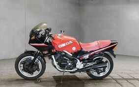 HONDA VT250F MC08