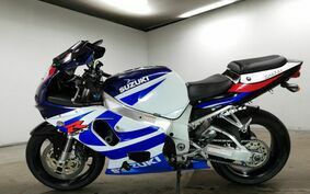 SUZUKI GSX-R750 2001 BD121