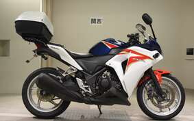 HONDA CBR250R A MC41