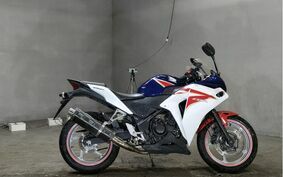 HONDA CBR250R MC41