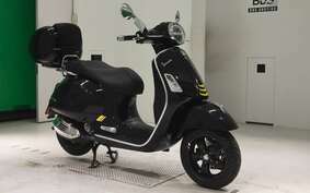 VESPA GTS300スーパー 2022