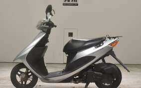 SUZUKI ADDRESS V50 Gen.2 CA44A