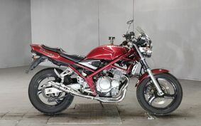 SUZUKI BANDIT 250 GJ77A