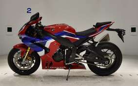 HONDA CBR1000RR RSP 2020 SC82