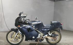 YAMAHA FZR250 2KR