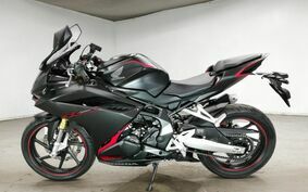 HONDA CBR250RR MC51