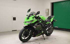 KAWASAKI ZX-25R ZX250E