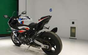 BMW M1000RR 2022