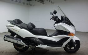 HONDA SILVER WING 600 GT 2010 PF02