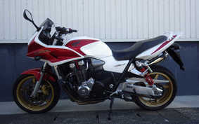 HONDA CB1300SB SUPER BOLDOR 2009 SC54