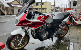 HONDA CB1300SB SUPER BOLDOR 2011 SC54