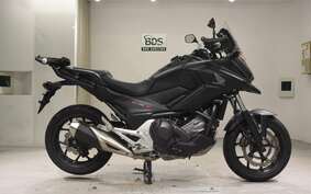 HONDA NC750X D Limited 2016 RC90