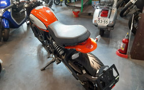 DUCATI  DUCATI  SCRAMBLER  ICON  2020 K102