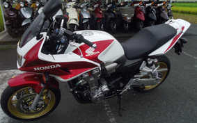 HONDA CB1300SB SUPER BOLDOR ABS 2005 SC54